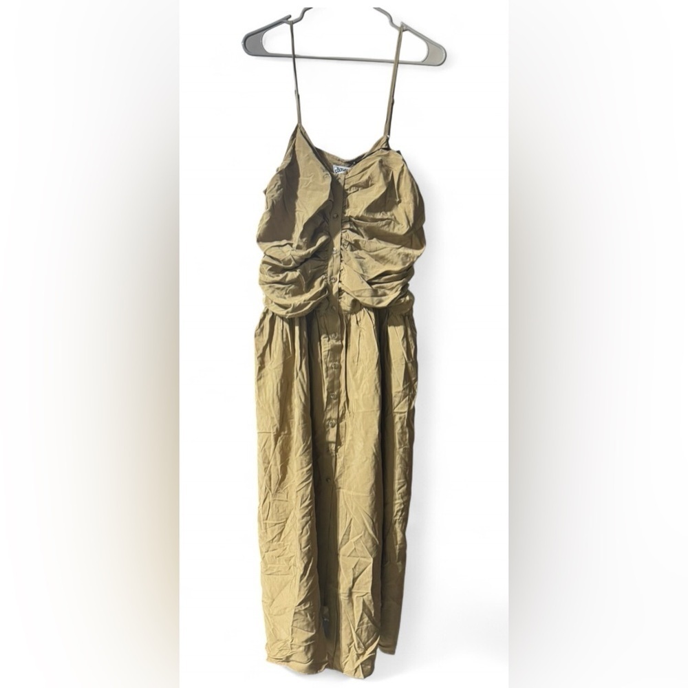 Elegant Tan Sleeveless Dress